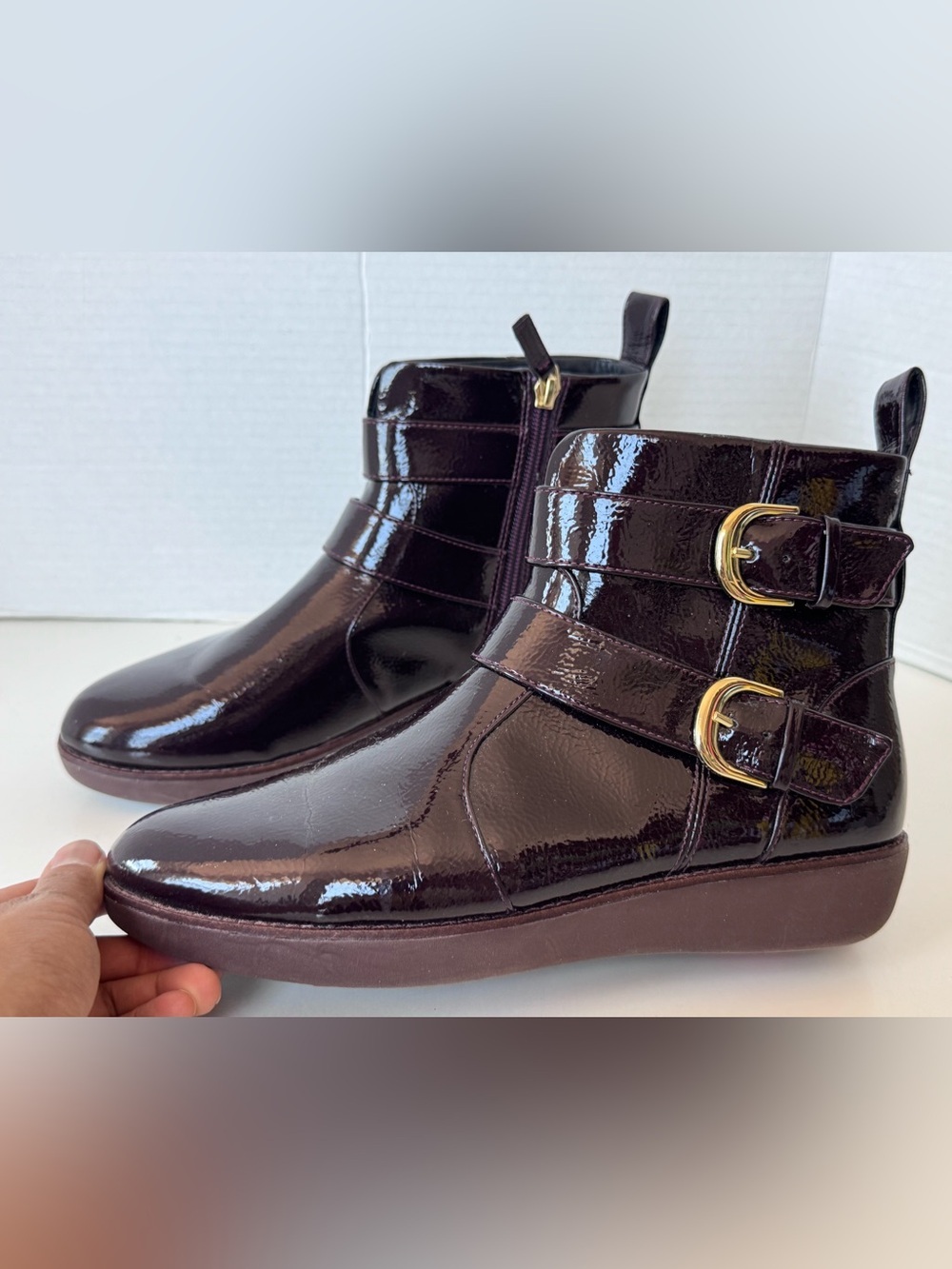 FitFlop Laila Plum Patent Leather Buckle Ankle Boots Casual Comfort Shoes Size 8